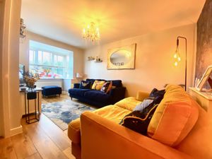 Lounge- click for photo gallery
